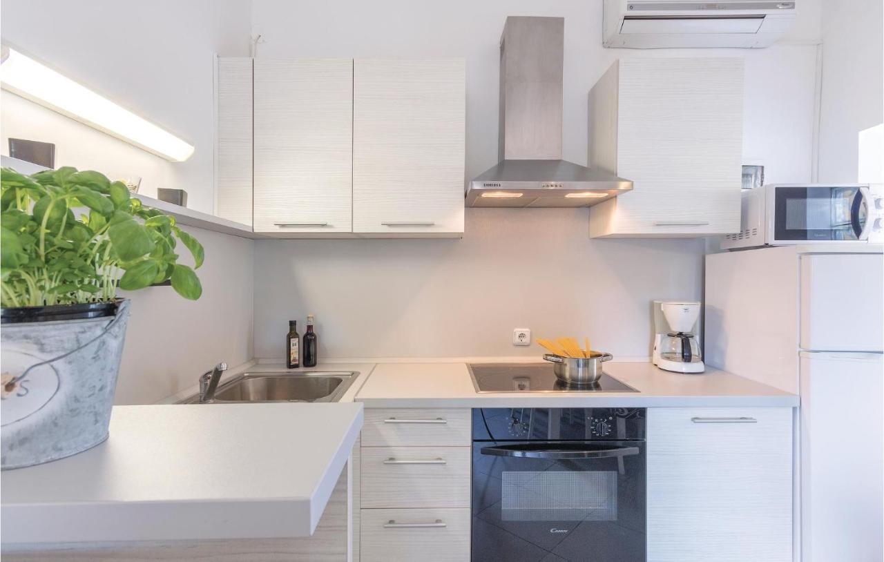 Amazing Apartment In Medulin With Wifi 外观 照片