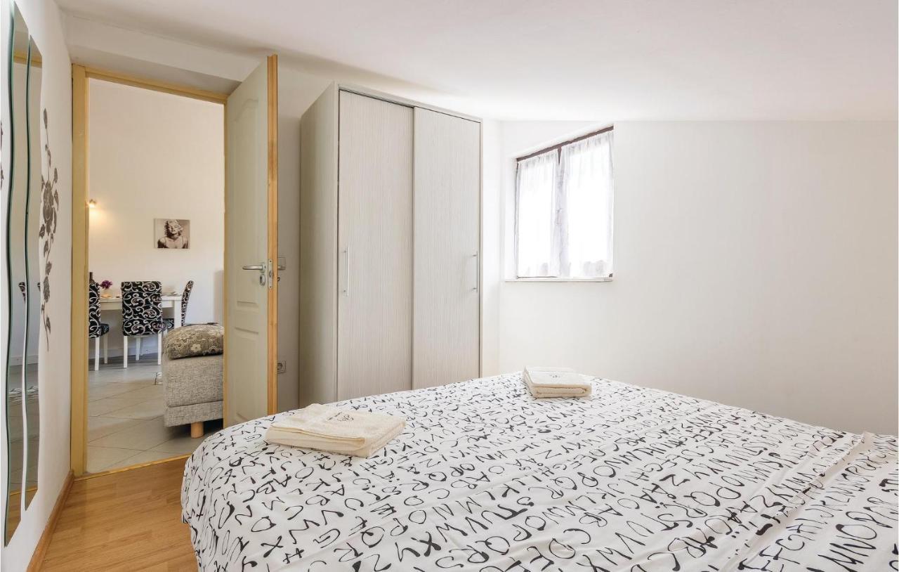 Amazing Apartment In Medulin With Wifi 外观 照片