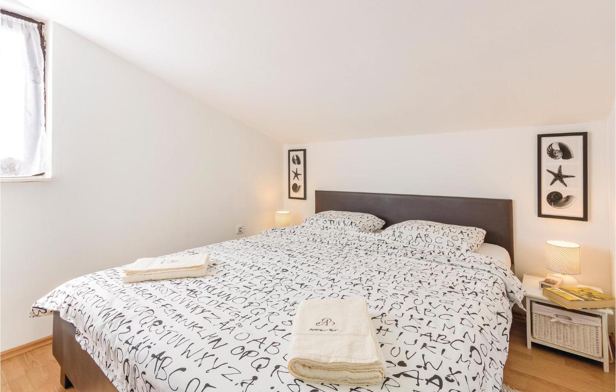 Amazing Apartment In Medulin With Wifi 外观 照片